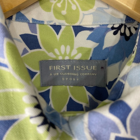 Liz Claiborne Sport Denim floral top - Picture 6 of 8